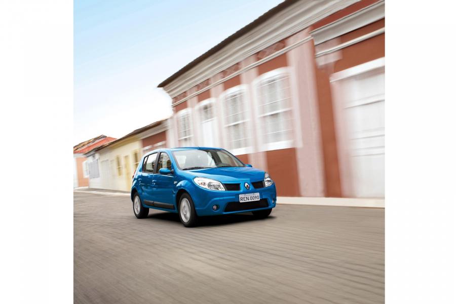  Renault Sandero 2007 года  (фото 11 из 29)